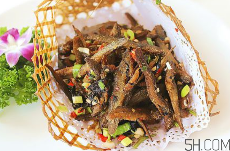 花甲吃多了會(huì)得結(jié)石嗎？吃花甲要注意什么？
