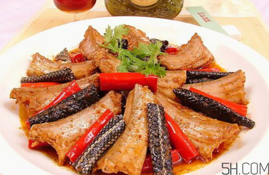 花甲吃多了會(huì)得結(jié)石嗎？吃花甲要注意什么？