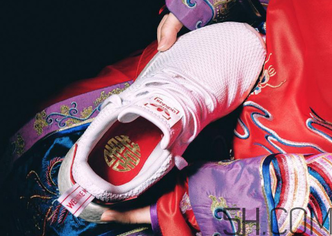 adidas nmd r2 cny中國年喜字配色實物什么樣？