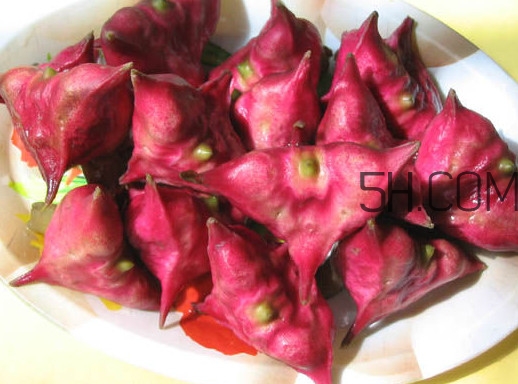菱角殼煮水每次多少克？紅菱角和黑菱角的區(qū)別