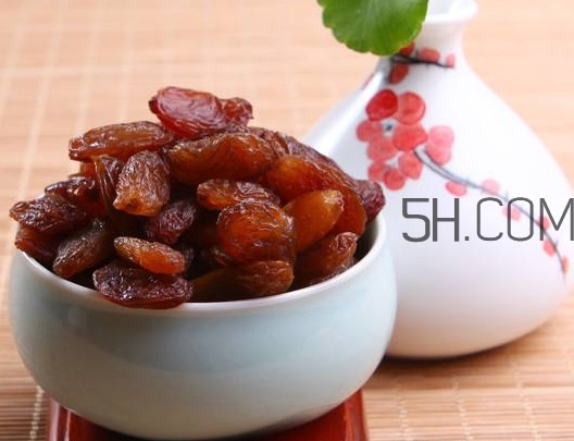 葡萄干有添加劑嗎？葡萄干有酒精嗎