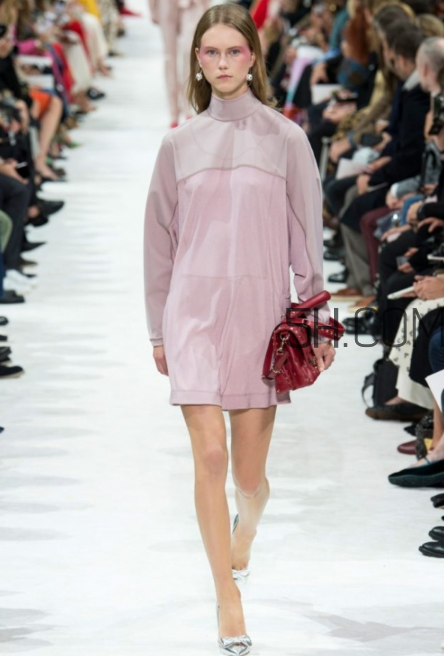 valentino2018春夏系列怎么樣_好看嗎？