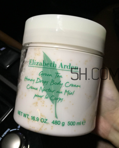 伊麗莎白雅頓身體乳怎么樣？伊麗莎白雅頓身體乳好用嗎？