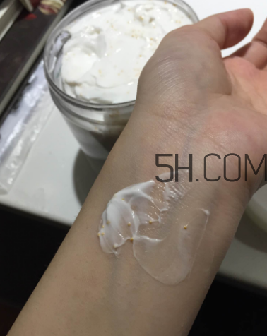 伊麗莎白雅頓身體乳怎么樣？伊麗莎白雅頓身體乳好用嗎？