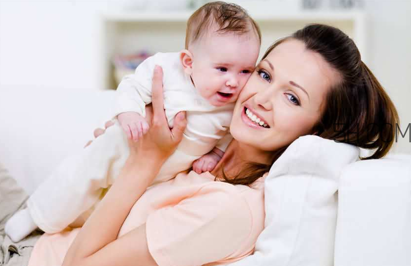 母乳期發(fā)高燒怎么辦？感冒咳嗽能喂奶嗎？