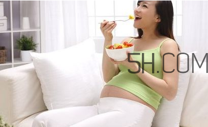 孕婦牙齦發(fā)炎腫痛怎么辦？早孕白帶有什么變化？