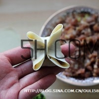 餃子和面用熱水還是冷水？餃子和面要醒多長(zhǎng)時(shí)間？