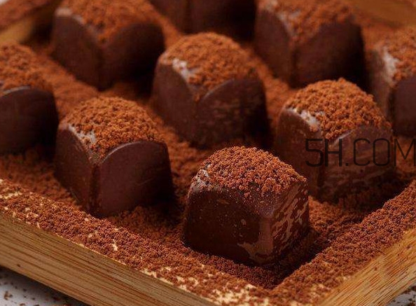 松露巧克力哪個(gè)牌子好？松露巧克力多少錢(qián)一盒