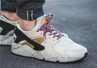 nike air huarache acg戶外配色上腳效果怎么樣？