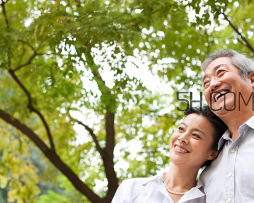 肺結(jié)核喝什么茶好得快？肺結(jié)核喝什么湯有營(yíng)養(yǎng)？