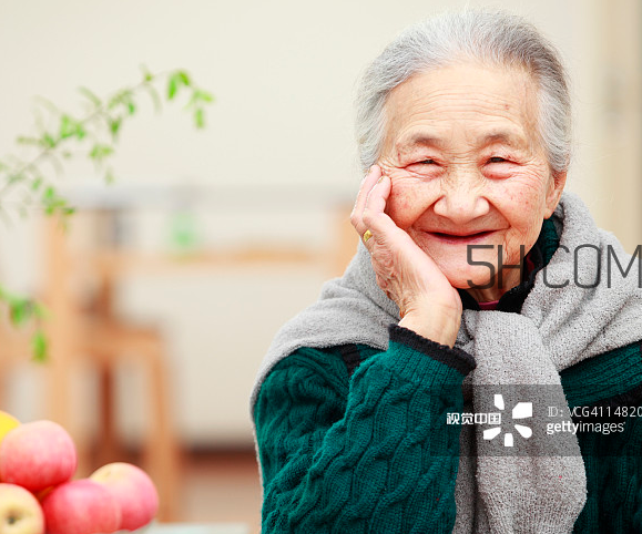頸椎病吃什么藥效果好？頸椎病掛什么科？