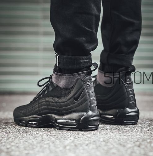 nike air max 95 triple black黑魂配色上腳效果怎么樣？