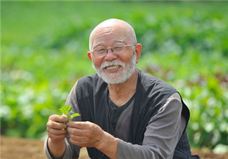 肺結(jié)核跟乙肝哪個(gè)嚴(yán)重？肺結(jié)核會(huì)轉(zhuǎn)化為肺癌嗎？
