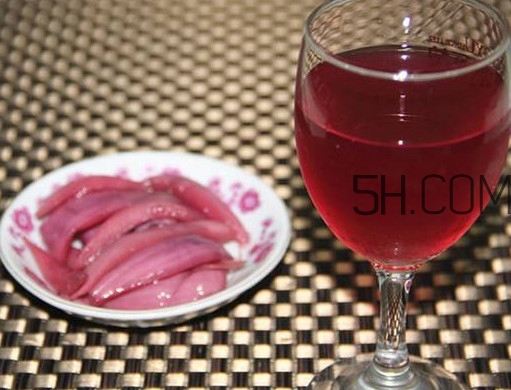 葡萄酒泡洋蔥有什么好處？葡萄酒泡洋蔥多久能喝
