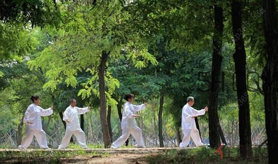 秋天運(yùn)動(dòng)養(yǎng)生要注意什么？秋季養(yǎng)生小常識(shí)