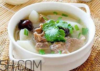 秋燥喝什么湯好？秋季適合吃什么肉？