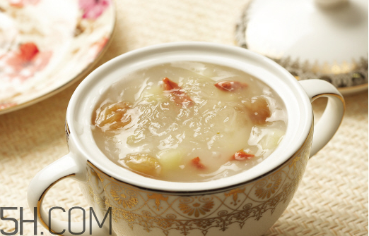 秋天吃什么蔬菜比較好？秋天喝蜂蜜的注意事項(xiàng)