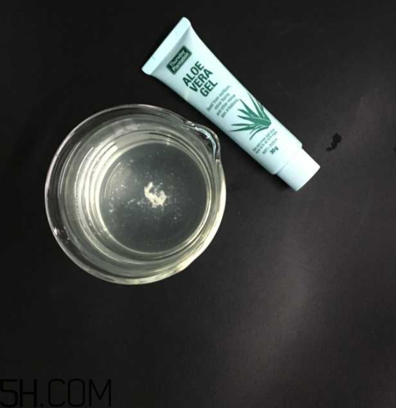 昭貴蘆薈凝膠汁怎么樣？昭貴蘆薈膠和完美蘆薈膠哪個好？