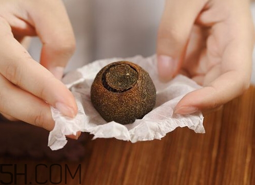 柑普茶怎樣選擇比較好？柑普茶和桔普茶的區(qū)別有哪些