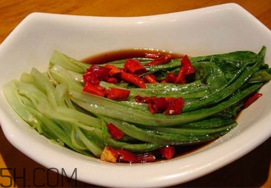 油麥菜不能和什么一起吃？油麥菜什么人不能吃