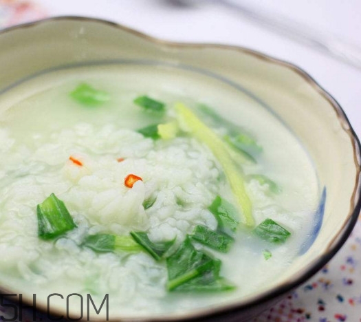 油麥菜怎么做給寶寶吃？油麥菜要焯水嗎