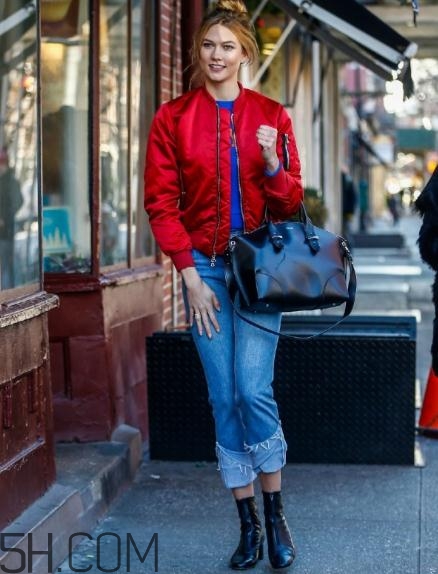 紅色衣服褪色怎么補(bǔ)救？紅色衣服掉色如何處理？