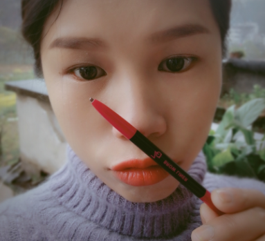 姬芮柔芯旋彩眉筆多少錢(qián)？姬芮柔芯旋彩眉筆怎么用