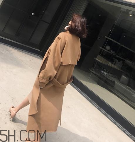 羊毛大衣扎人怎么辦？羊毛大衣太硬怎么辦？