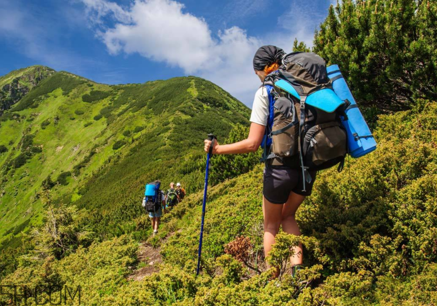 下雪爬山要準(zhǔn)備什么？爬山后小腿疼怎么按摩？