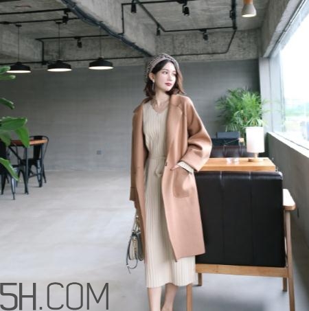 雙面羊絨大衣能熨燙嗎？雙面羊絨大衣怎么熨燙？