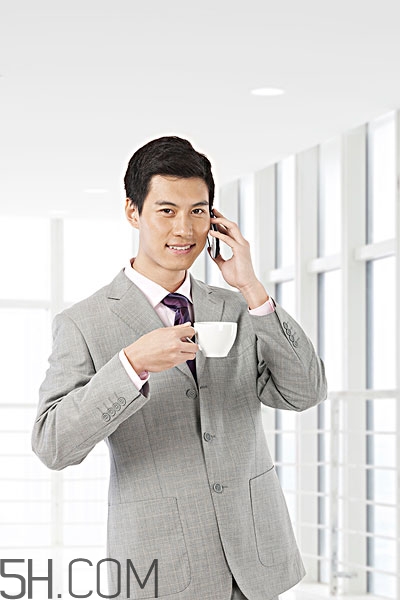 膽結(jié)石跟便秘有關(guān)系嗎？膽結(jié)石跟腸胃有關(guān)系嗎？
