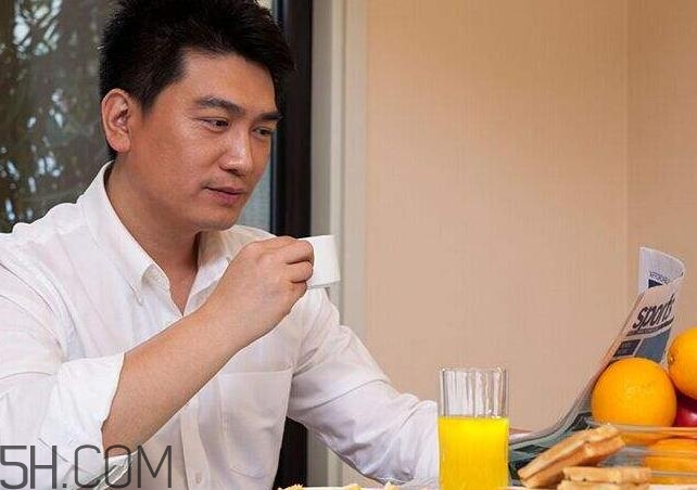 肺氣腫可以做手術(shù)嗎？肺氣腫可以做霧化嗎？