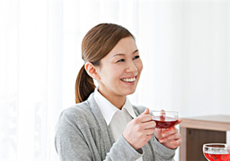 肺氣腫會(huì)引起胸痛嗎？肺氣腫會(huì)引起腳腫嗎？