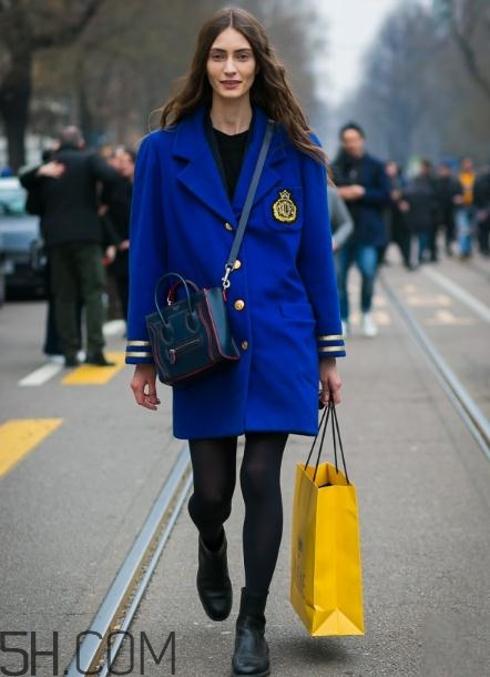 肩窄的女生穿什么大衣？適合肩窄女生的大衣款式