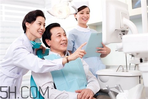 甲亢為什么會(huì)突眼？甲亢為什么會(huì)低鉀？