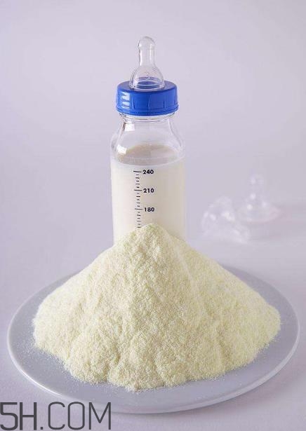 諾優(yōu)能和愛他美哪個(gè)好？愛他美好還是諾優(yōu)能好？
