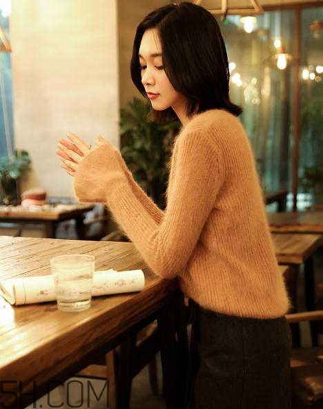兔毛衣服縮水了怎么辦？兔毛衣服怎么在家清洗？