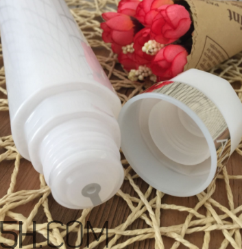 歐珀萊臻白多效角質調理肌底液怎么樣？好用嗎？