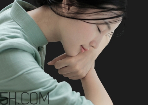 百雀羚保濕噴霧怎么用？百雀羚保濕噴霧使用心得