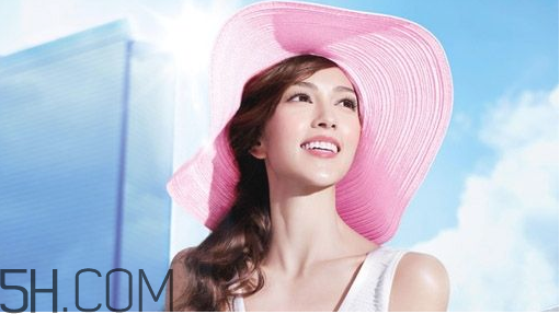 安耐曬各種顏色瓶子的區(qū)別？防曬霜可以直接涂在臉上嗎？