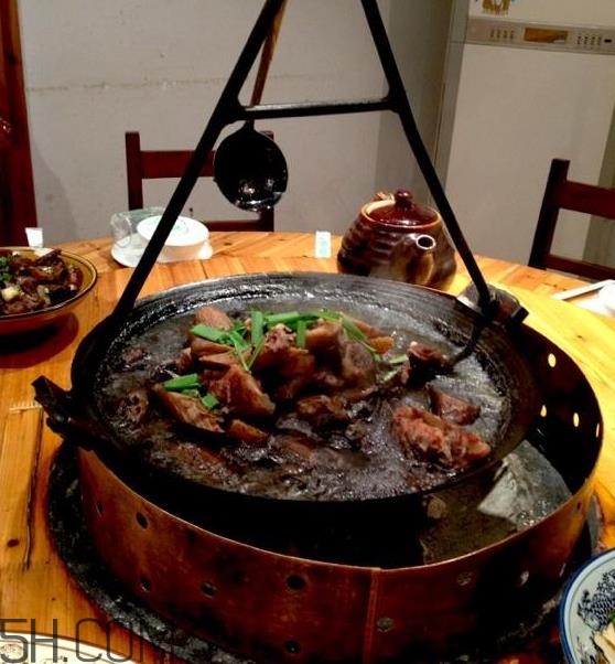 吊鍋是哪里的特色菜？吊鍋是什么菜系？