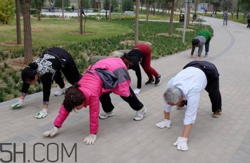 什么人不適合爬著走？爬著走鍛煉叫什么
