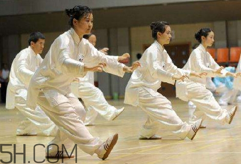 八段錦是誰創(chuàng)立的？八段錦什么時(shí)候練最好