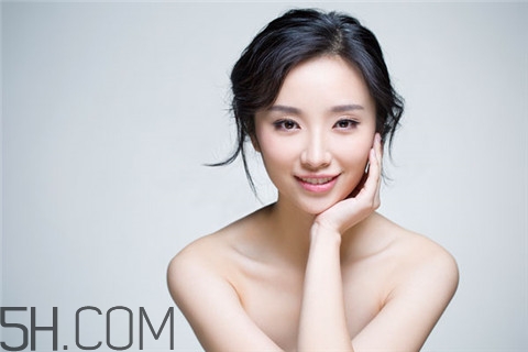 隆胸會得乳腺癌嗎？隆胸會不會影響月經(jīng)？