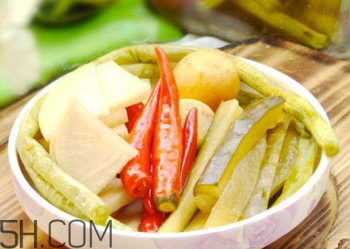 四川泡菜每天吃會(huì)不會(huì)得癌？四川泡菜怎么做