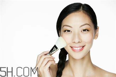 烤瓷牙能吃硬東西嗎？烤瓷牙能用美牙儀嗎？