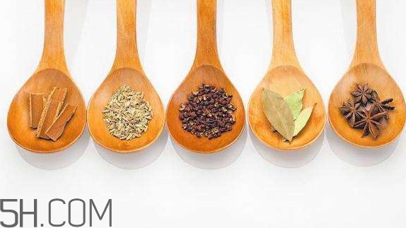 含馬兜鈴酸的藥都不能吃嗎？馬兜鈴酸真的會(huì)致癌嗎