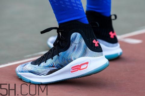under armour curry 4實(shí)戰(zhàn)測(cè)評(píng)怎么樣？