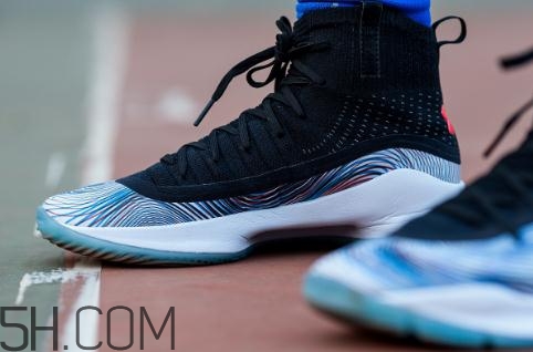 under armour curry 4實(shí)戰(zhàn)測(cè)評(píng)怎么樣？