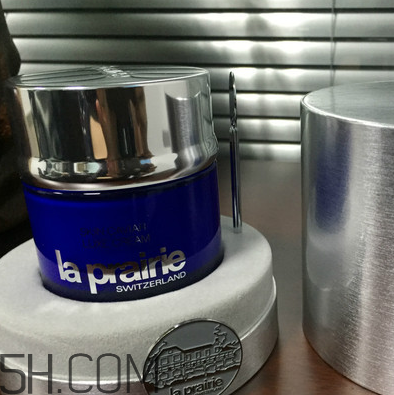三大貴婦面霜比較_la prairie、Lamer和蘭蔻修復(fù)面霜比較